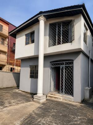2 Bedroom Flat in a Secured Estate