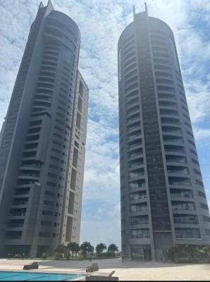 Luxury 2 Bedroom Flat on the 6th Floor, Sea View