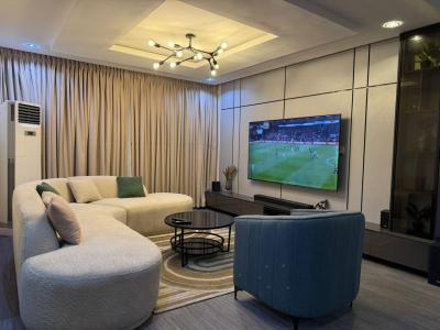 Luxury 3-4 Bedroom Terrace