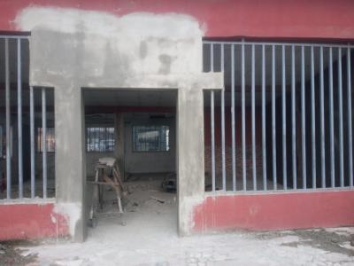 Very Spacious Shop with Toilet