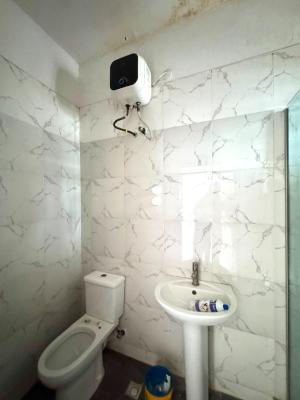 Well Maintained 3 Bedrooms Duplex