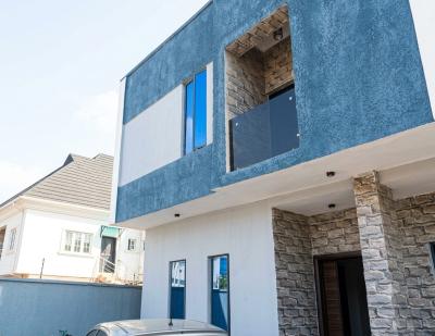 Luxury Finished Fully Detached 4-Bedroom Duplex