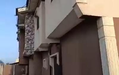 Block of 6flats= 2nos 3bed, 2nos 2bed, 2nos Miniflat, 2shops