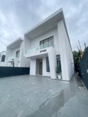 Modern 4 Bedroom Fully Detached Duplex with Pool