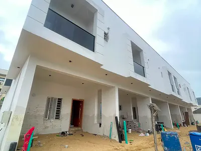 Mortgage Ready Lovely 2 Bedroom Terrace Duplex