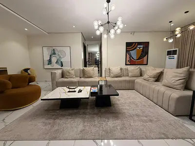 Fully Furnished Executive and Luxury 2 Bedroom Apartment