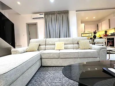 Fully Furnished and Serviced 2 Maisonette Bedroom