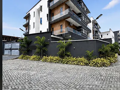 Lovely 2 Bedroom Apartment
