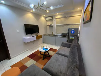 Fully Furnished 1 Bedroom Apartment