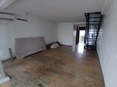 High Taste 2 Bedroom Maisonette Flat