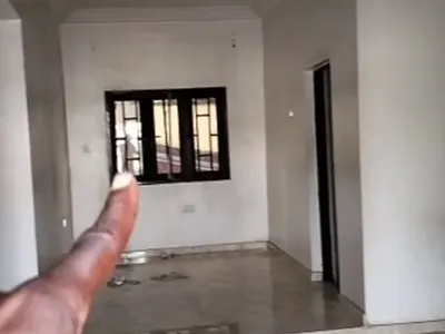 Ground Floor Good 2 Bedrooms Flat 3M
