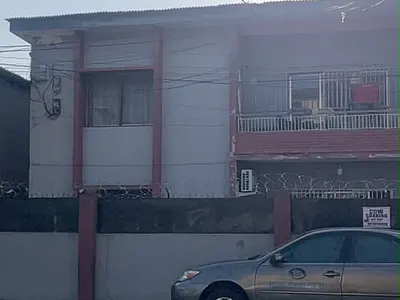 Four Flats Building Sitting on 450 SQM of Land