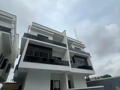Ultra-Luxury 5 Bedroom Semi-Detached + BQ