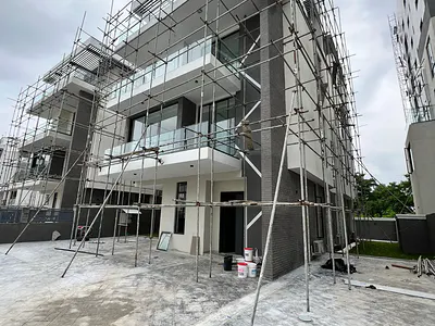 Exclusive 5 Bedroom Detached Duplex with Pool, Cinema, Office Room