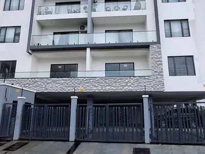 2bedroom Apartment with Spacious Rooms