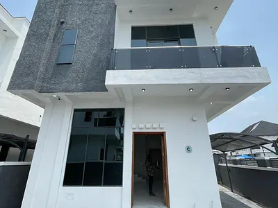 4 Bedroom Fully Detached Duplex with BQ