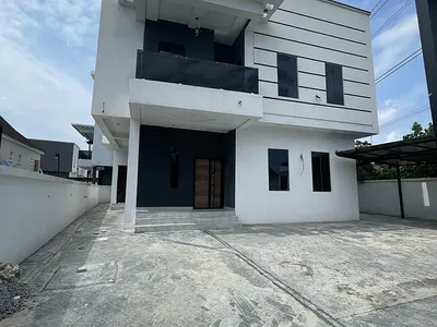 5 Bedroom Fully Detached and BQ