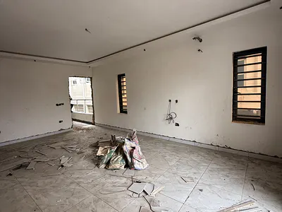 Exclusive 3 Bedroom Apartment