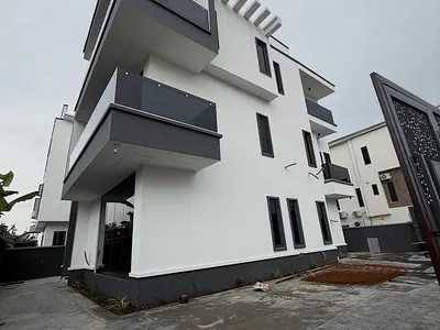 Smartly Finished 4 Bedroom Fully Detached Duplex with BQ