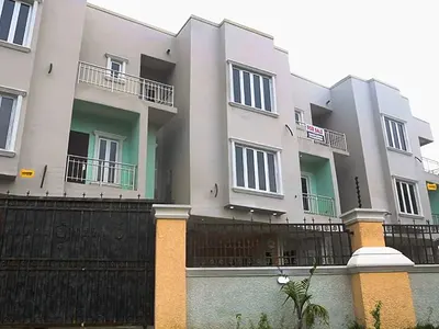 6 Bedroom Premium Terraced Duplexes