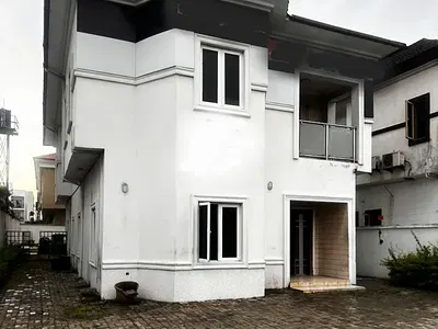 Commercial 5 Bedroom Fully Detached Duplex with 2 Rooms BQ — Fola Osibo/Emma Abimbola, Lekki Phase 1, Lekki, Lagos
