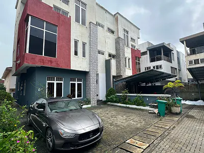 Newly Renovated 4 Bedroom Semi Detached Duplex with BQ