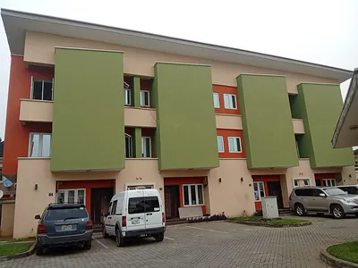 4 Bedroom Terrace Duplex with a Room a