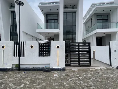 Contemporary 5bedroom Detached Duplex