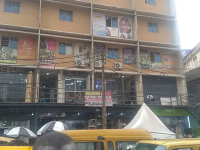 Commercial Property on Broad Street, Lagos Island Address: No. 172