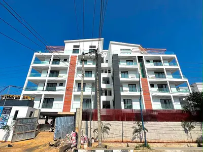 4 Bedroom Maisonette