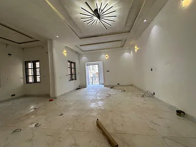 A Very Bugus Space 3 Bedroom Duplex