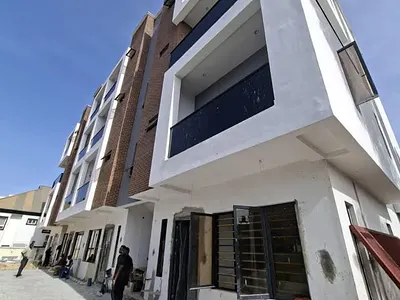 3 Bedroom Maisonette with BQ and Pool