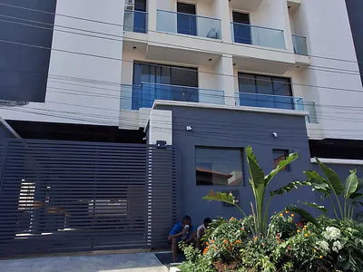 3bedroom Apartment with BQ