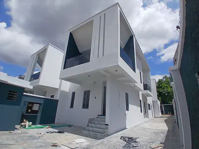 Newly Built and Well Located 4bedroom Semi-Detached Duplex
