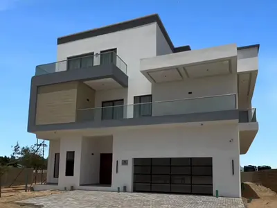 5 Bedroom Detached House with a BQ, Pool, and Cinema