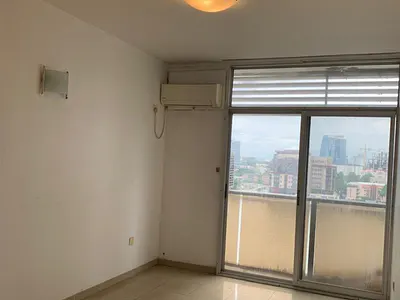 Serviced 3 Bedroom Flat in a Popular Estate
