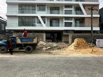 Contemporary 2 Bedroom Apartment