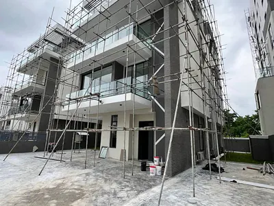Exclusive 5 Bedroom Detached Duplex with Pool, Cinema, Office Room