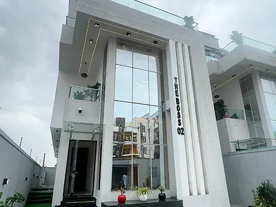 5 Bedroom Fully Detached Duplex
