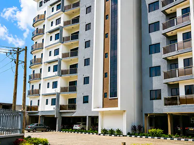 Well Built Studio (Self Contained) Aparment on the 3rd Floor