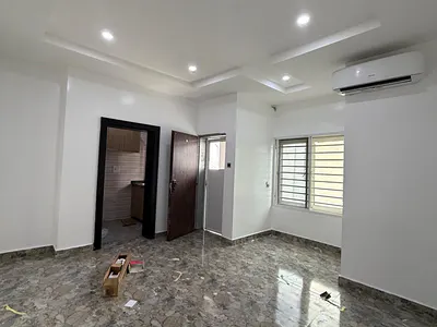 Luxury Serviced One Bedroom Flat
