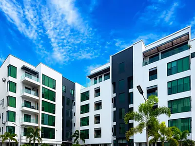 Luxury 3 Bedroom Apartment