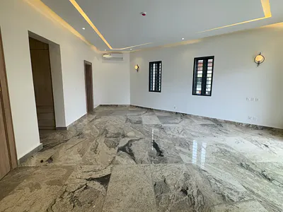 Newly Built 5bedroom Detached House with Boys Quarter and