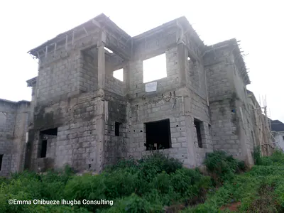 Distressed 4 Bedroom Fully Detached Duplex with Attached BQ
