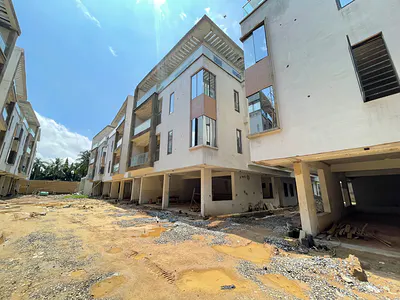 Contemporary 3-Bedroom Apartment with BQ