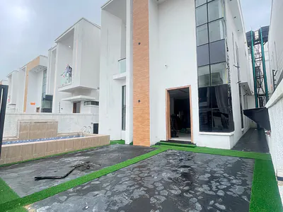 4bed 4bath3cars Fully Detached Duplex with Pool