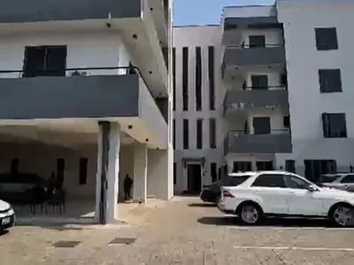 Tastefully Design 2bedroom Apartment.