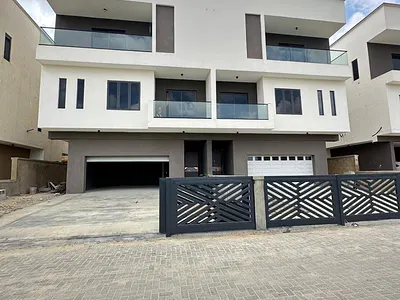Luxury 4 Bedroom Semi Detached with BQ, Waiting Room & Car Garage