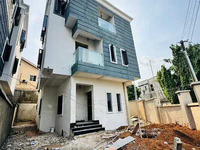 Premium 5-Bedroom Fully Detached Duplex with BQ in a Secure Estate