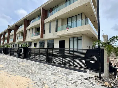 Contemporary Self Compound 5 Bedroom Terrace with Pool, Home Automati